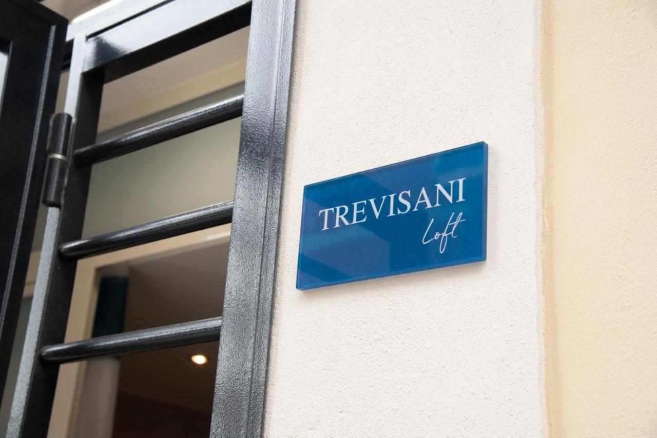 Trevisani Loft Apartment Бари Екстериор снимка